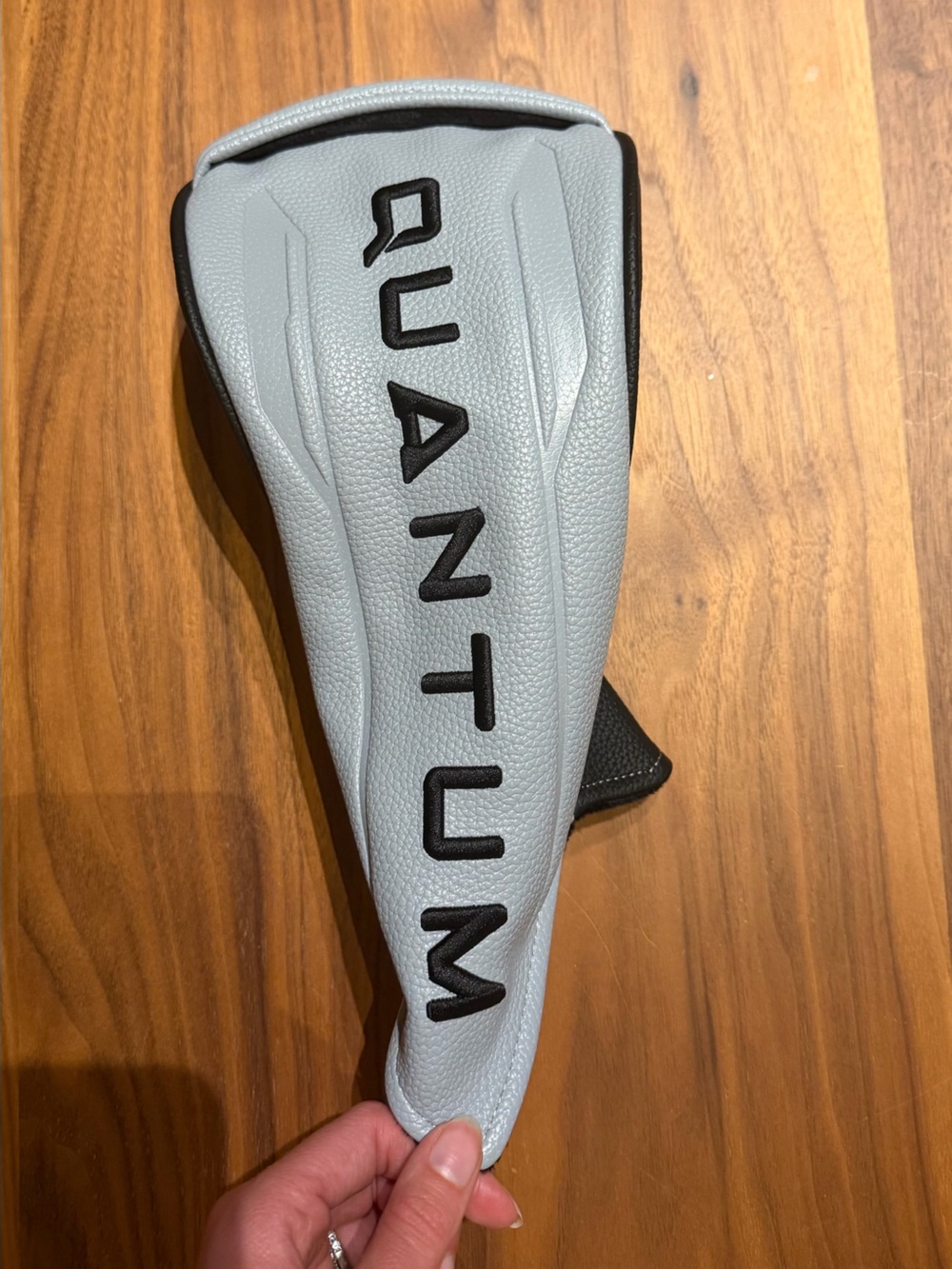 Callaway Quantum diver Light Gray Golf Club Headcover with Black Logo. High qual